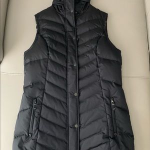 Eddie Bauer Black Quilted Vest with Cream Lining